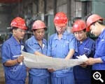 Xinhai experts in the production plant